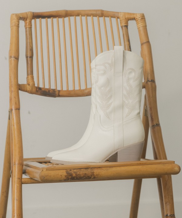 THE STEPHANY BOOTIES