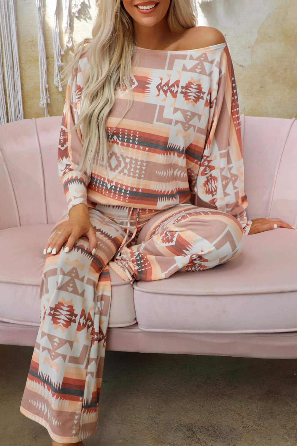 AZTEC LOUNGE SET