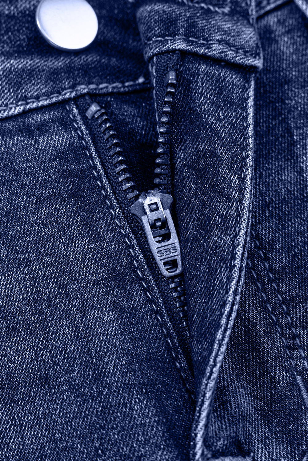 CUFFED STRAIGHT JEANS