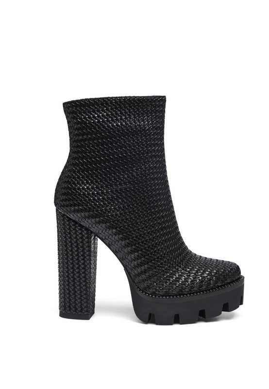 SNAKE SKIN HEELED BOOTIES