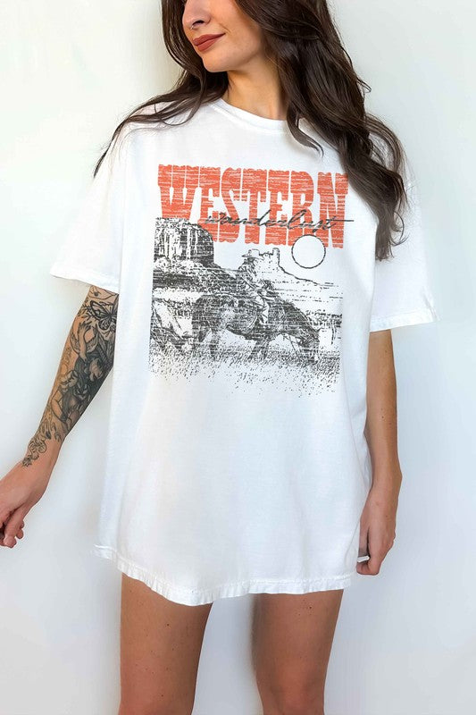 WESTERN WANDERLUST GRAPHIC TEE