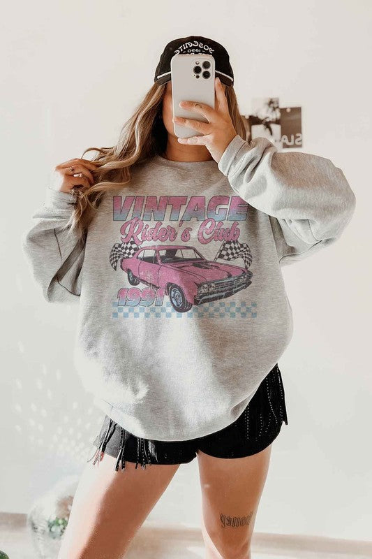 THE VINTAGE RIDERS CLUB GRAPHIC SWEATSHIRT