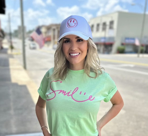 ALL SMILES TRUCKER HAT