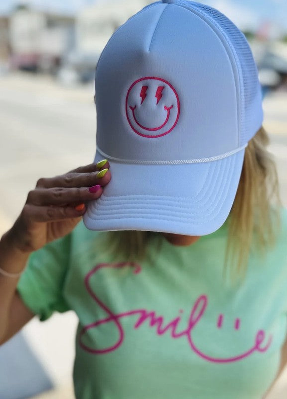 ALL SMILES TRUCKER HAT