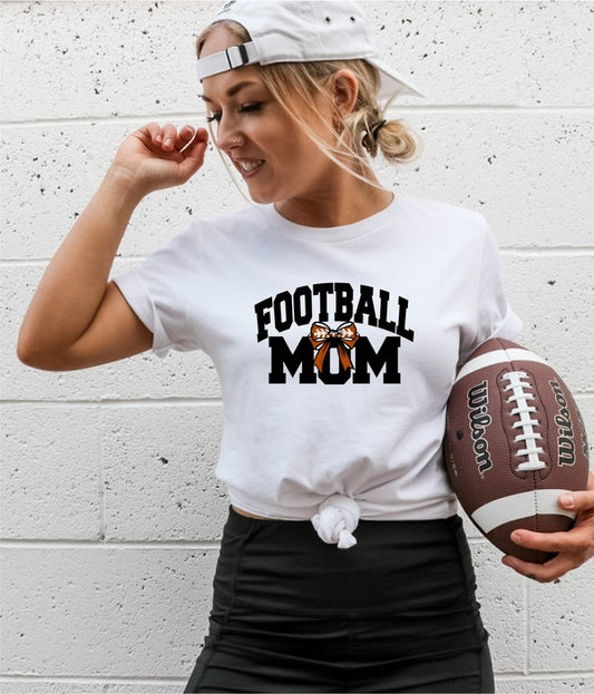 FOOTBALL MOM GRAPHIC TEE