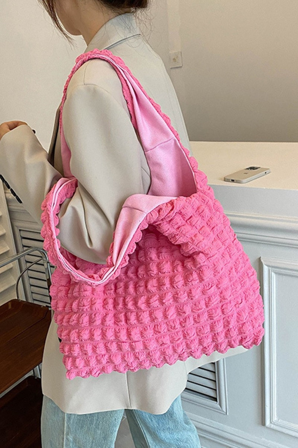 THE CLOUD PUFF TOTE