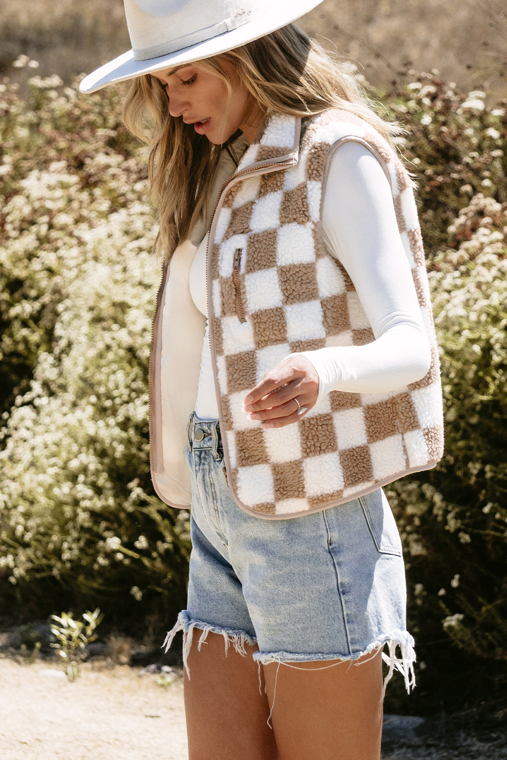 THE CHECKERED SHERPA VEST